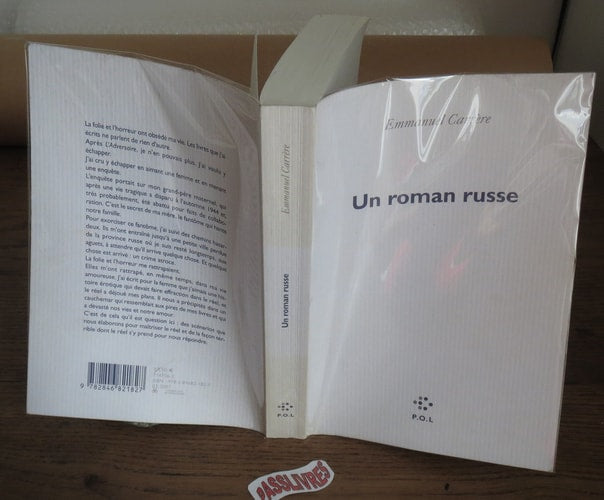 UN ROMAN RUSSE, de CARRERE EMMAN | portada del libro