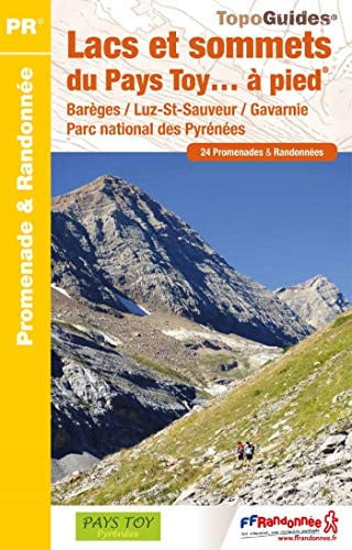 LACS ET SOMMETS DU PAYS TOY A PIED, de COLLECTIF | portada del libro