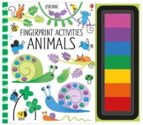 FINGERPRINT ACTIVITIES ANIMALS, de Fiona Watt | portada del libro