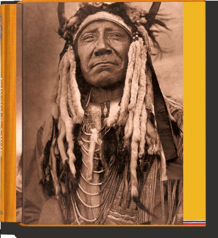 EDWARD S. CURTIS. THE NORTH AMERICAN INDIAN. COMPLETE PORTFOLIOS, de WALTHER, PETER | portada del libro