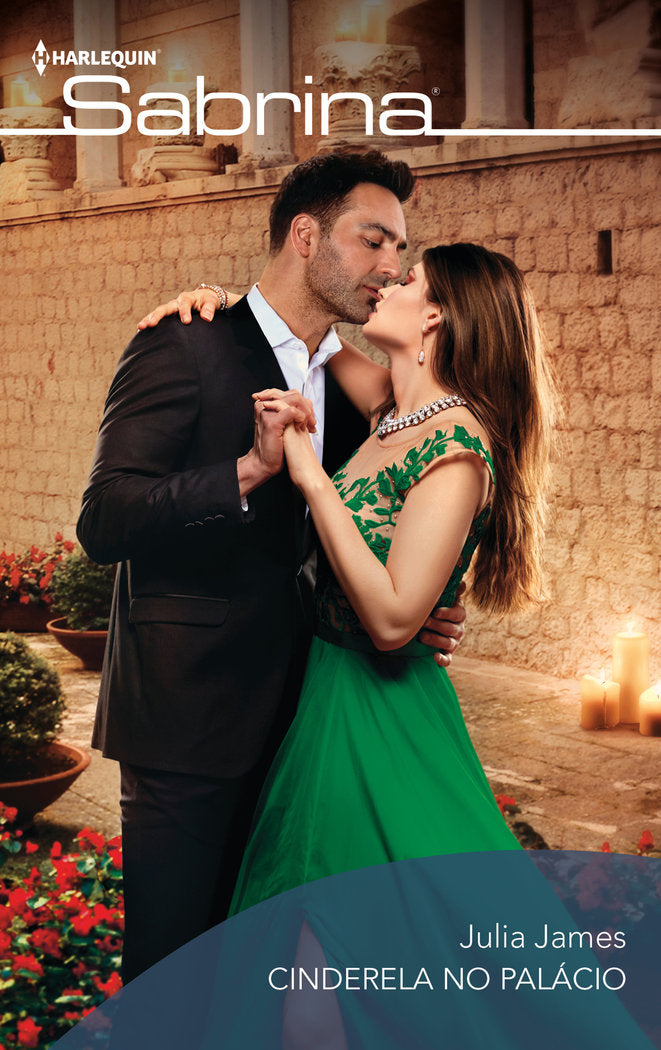 CINDERELA NO PALACIO, de JAMES, JULIA | portada del libro