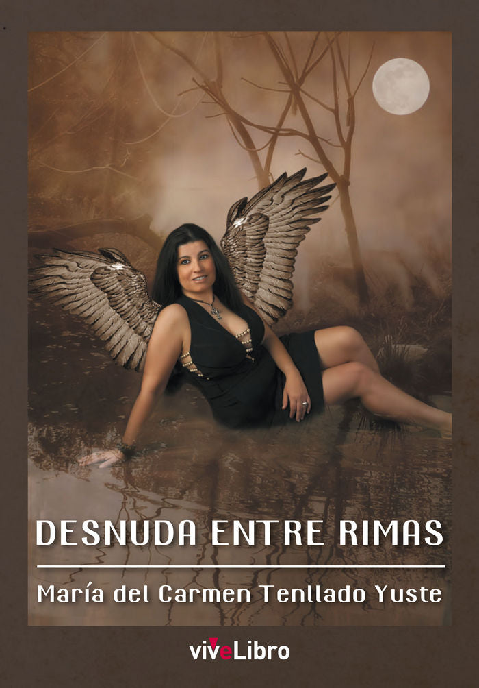 Desnuda entre rimas, de Tenllado Yuste, María del Carmen | portada del libro