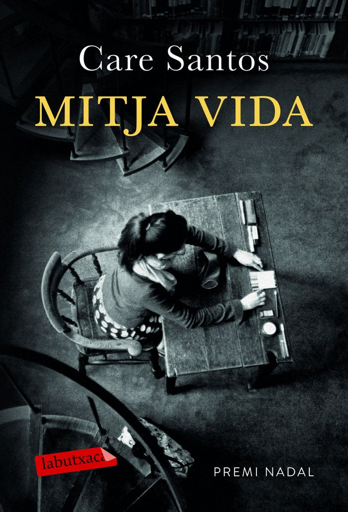 Mitja vida, de Santos, Care | portada del libro