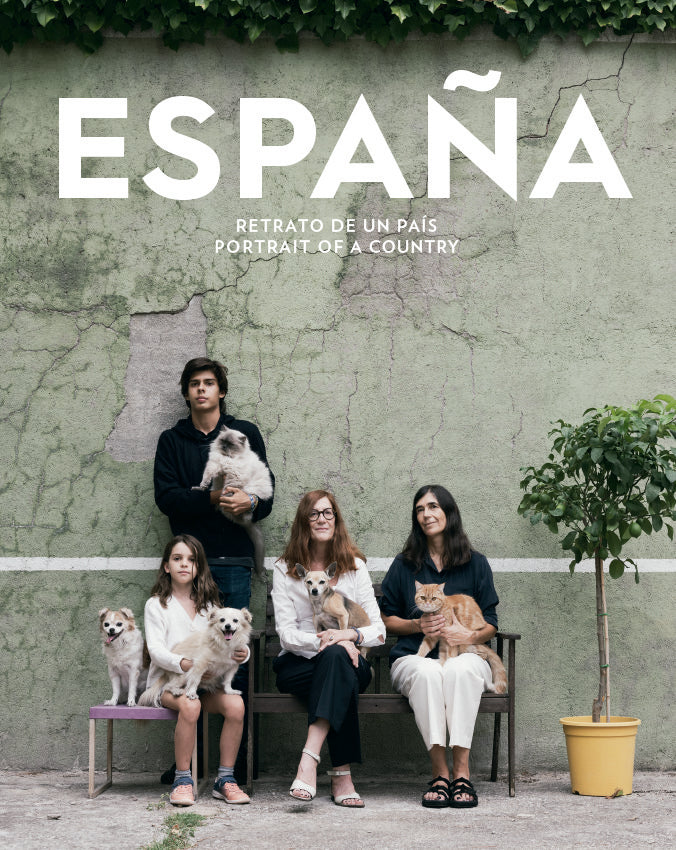 España. Retrato de un país, de VARIOS AUTORES | portada del libro