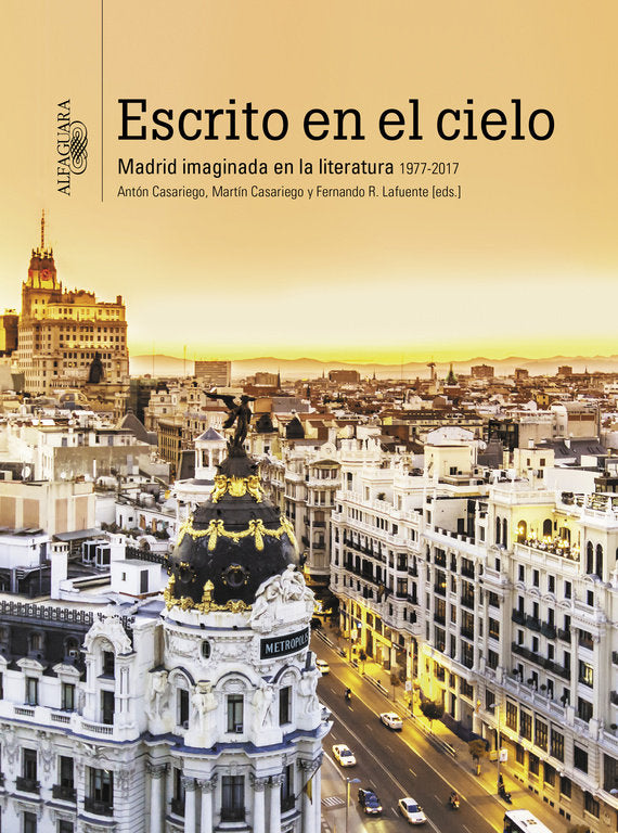 Escrito en el cielo, de Varios autores | portada del libro