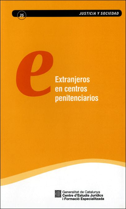 Extranjeros en centros penitenciarios, de AA.VV. | portada del libro
