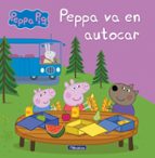 Peppa va en autocar (Peppa Pig. Un cuento), de Varios autores | portada del libro
