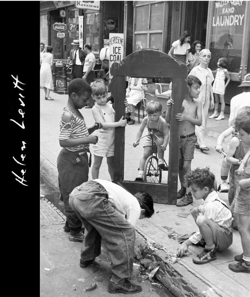 Helen Levitt, de BERTRAND,ANNE | portada del libro