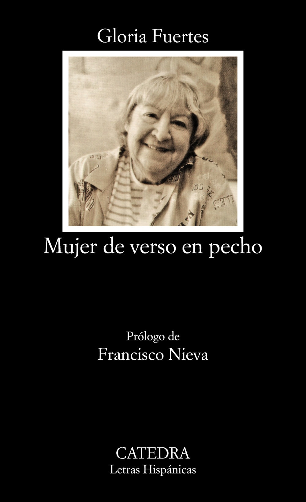 Mujer de verso en pecho, de Fuertes, Gloria | portada del libro