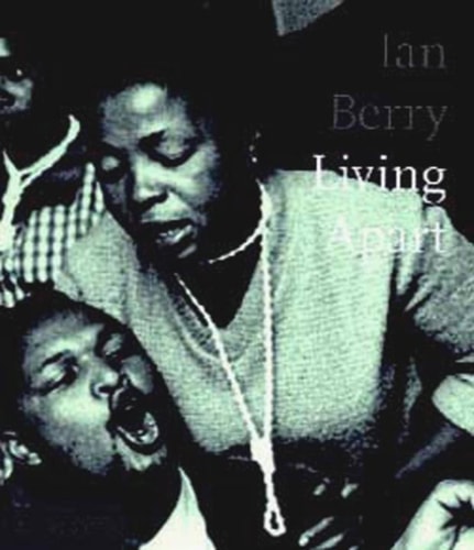 LIVING APART, de Berry | portada del libro