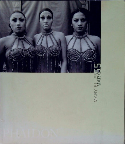 Mary Ellen Mark 55, de Hagen | portada del libro