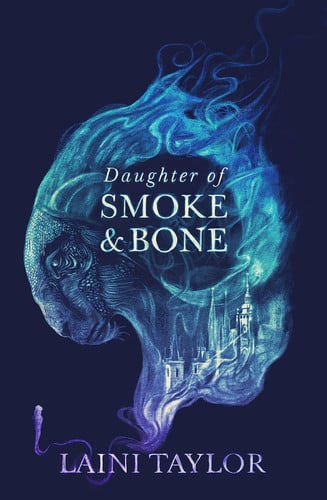 DAUGHTER OF SMOKE AND BONE, de TAYLOR | portada del libro