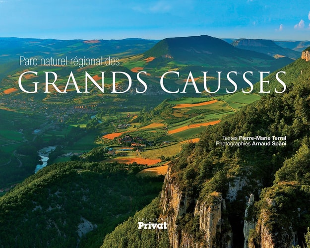 PARC NATUREL REGIONAL GRANDS CAUSSES, de Pierre-Marie Terral | portada del libro
