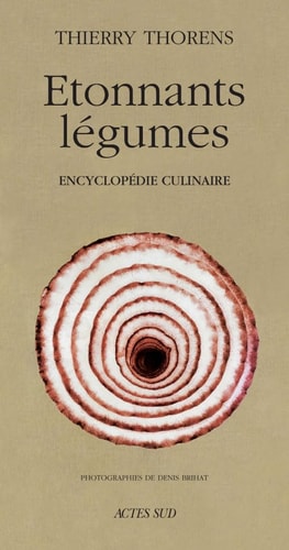 ETONNANTS LEGUMES, de Thierry Thorens | portada del libro