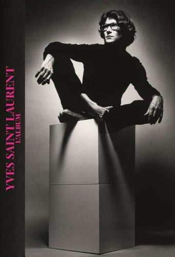 E MUSEE YVES SAINT LAURENT, de Lola Fournier | portada del libro