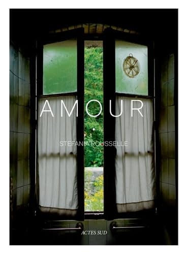 AMOUR, de Stefania Rousselle | portada del libro