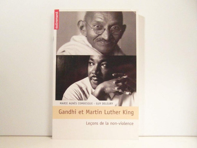 GANDHI ET MARTIN LUTHER KING, de Marie Agnès Combesque | portada del libro