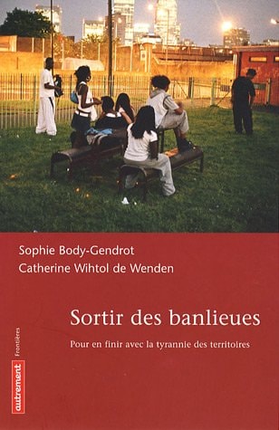 SORTIR DES BANLIEUES, de Withtol de Wenden | portada del libro