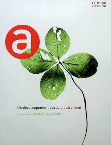 UN DEVELOPPEMENT DURABLE AUTREMENT, de Collectif | portada del libro