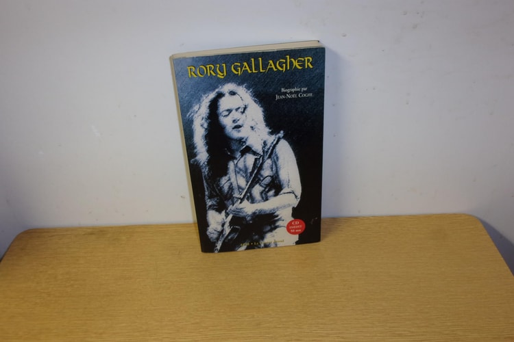 RORY GALLAGHER BIBLIOGRAPHIE + 1CD, de Jean-Noël Coghe | portada del libro