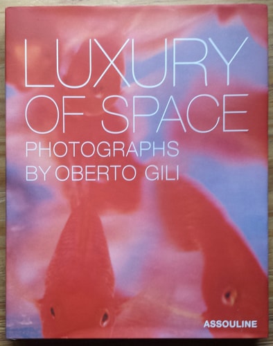 LUXURY OF SPACE, de Oberto Gili | portada del libro