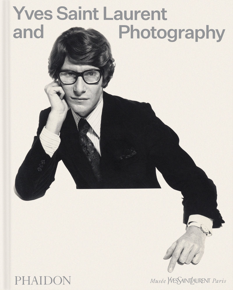Yves saint laurent and photography | portada del libro