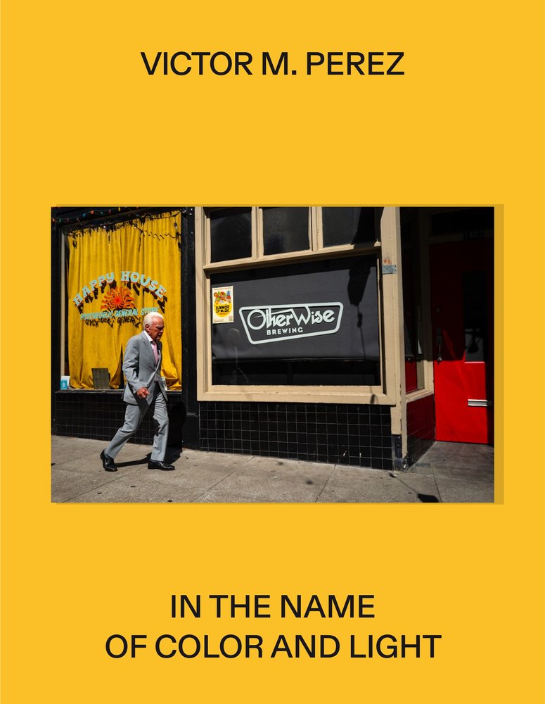 In the name of color and light, de VICTOR M. PEREZ | portada del libro