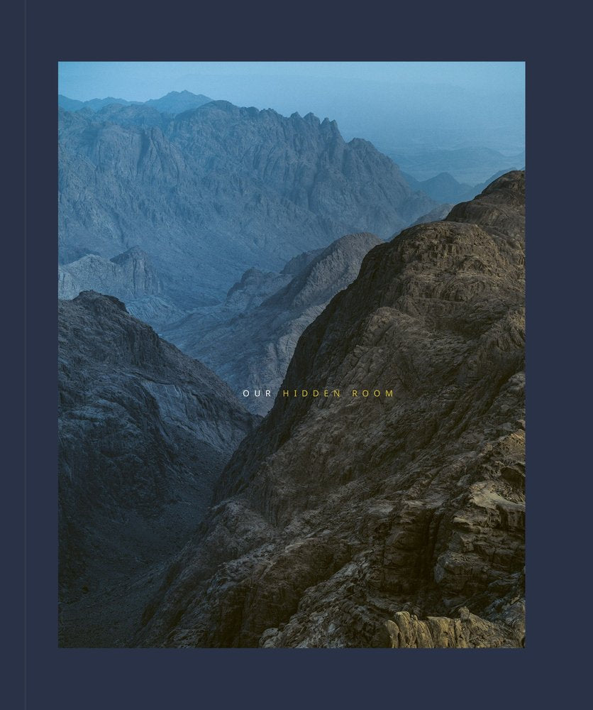 OUR HIDDEN ROOM, de HASSAN, MOHAMED | portada del libro