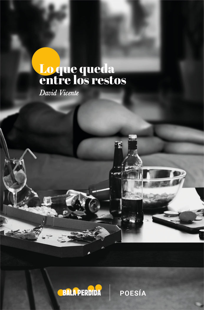 LO QUE QUEDA ENTRE LOS RESTOS, de VICENTE, DAVID | portada del libro