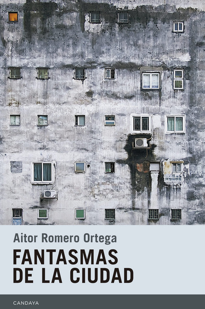 Fantasmas de la ciudad, de Romero Ortega, Aitor | portada del libro