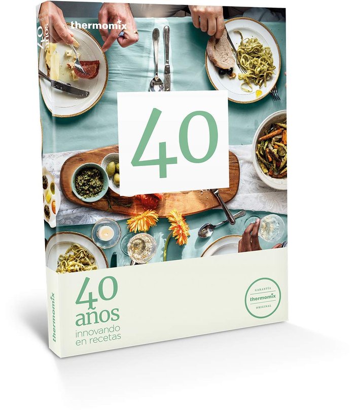 40 AÑOS INNOVANDO EN RECETAS, de THERMOMIX | portada del libro
