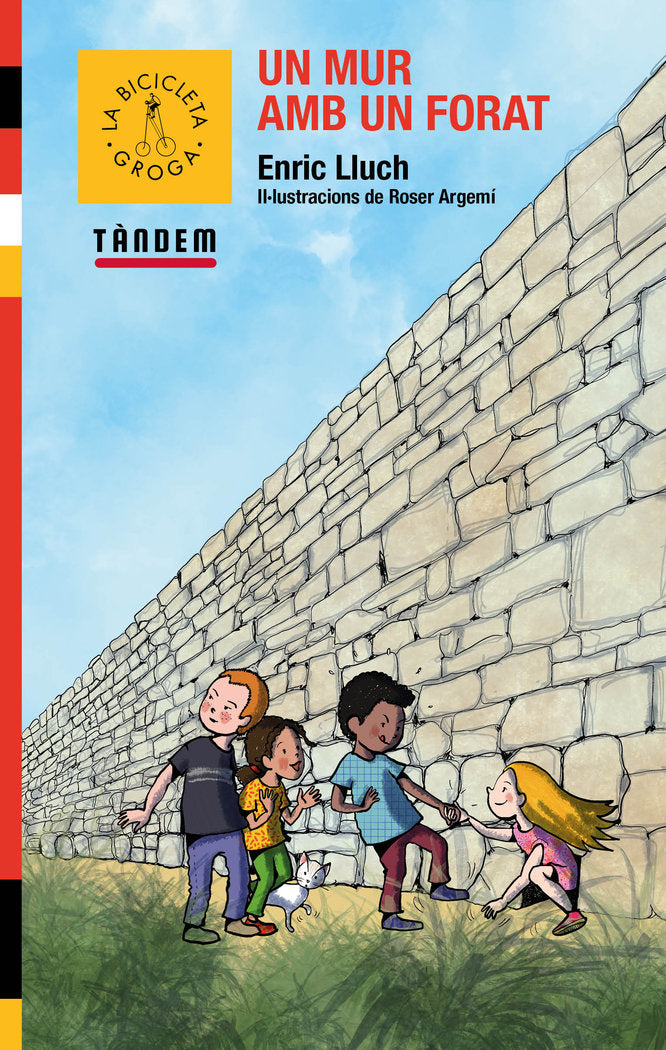 Un mur amb un forat, de LLUCH, ENRIC | portada del libro
