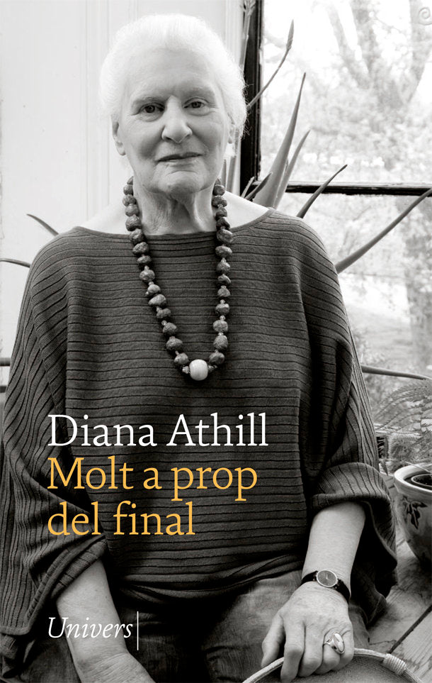 Molt a prop del final, de Athill, Diana | portada del libro