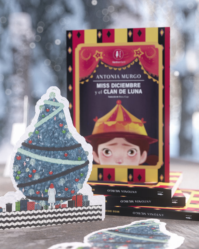 PACK NAVIDAD MISS DICIEMBRE Y EL CLAN DE LUNA, de MURGO, ANTONIA | portada del libro