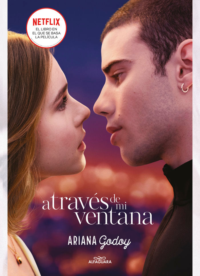 A través de mi ventana, de Godoy, Ariana | portada del libro