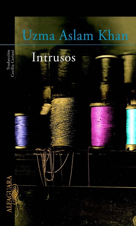 Intrusos, de Khan, Uzma Aslam | portada del libro
