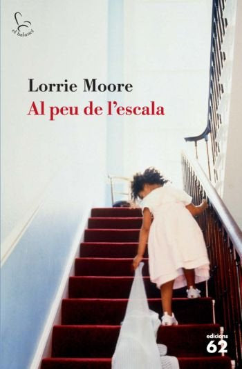 Al peu de l'escala, de Moore | portada del libro