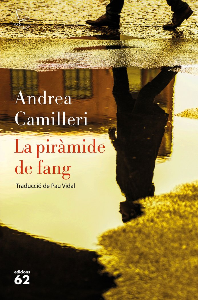 La piràmide de fang, de Camilleri, Andrea | portada del libro