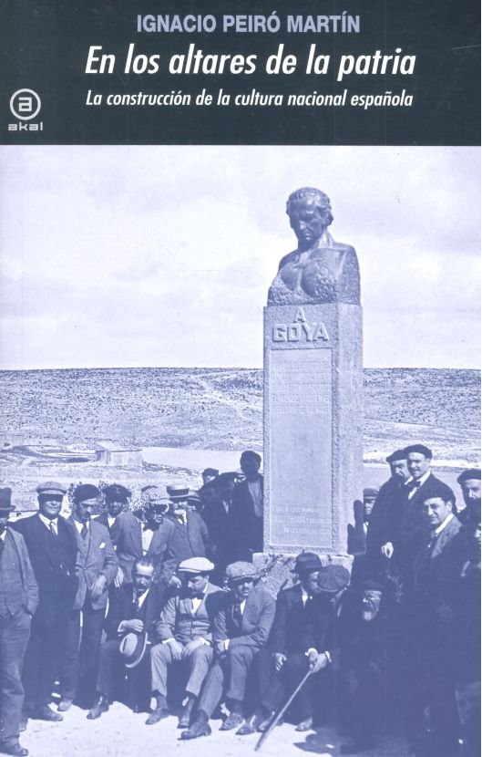 EN LOS ALTARES DE LA PATRIA, de Peiró Martín | portada del libro