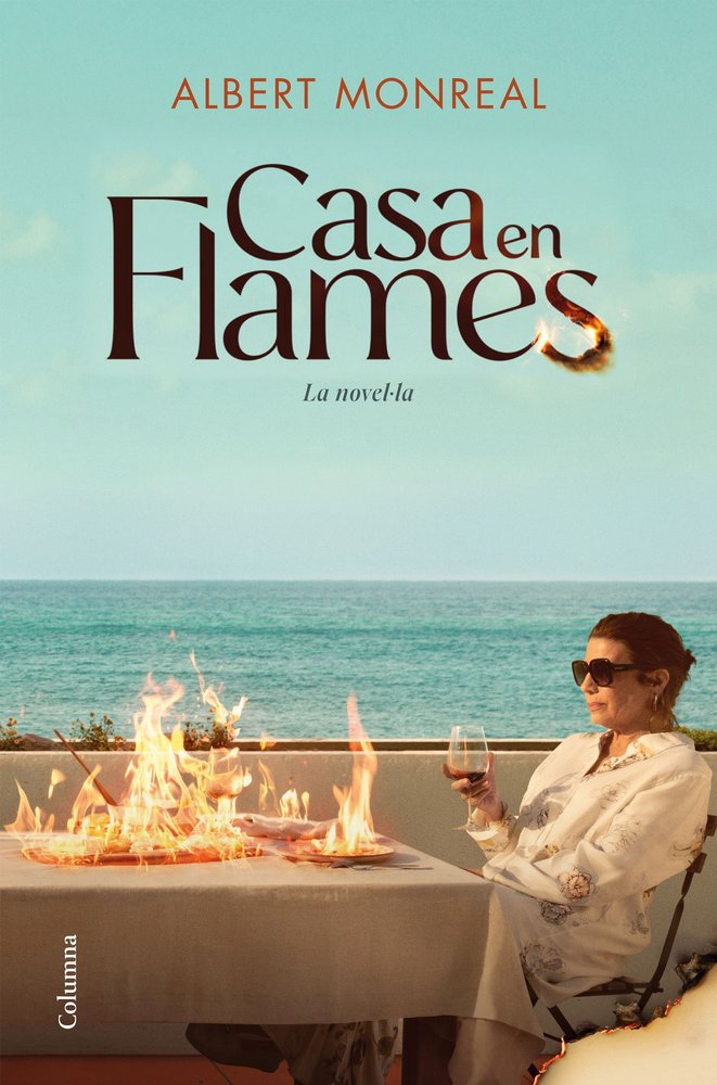 CASA EN FLAMES LA NOVELÚLA, de MONREAL CAMPMANY, ALBERT | portada del libro