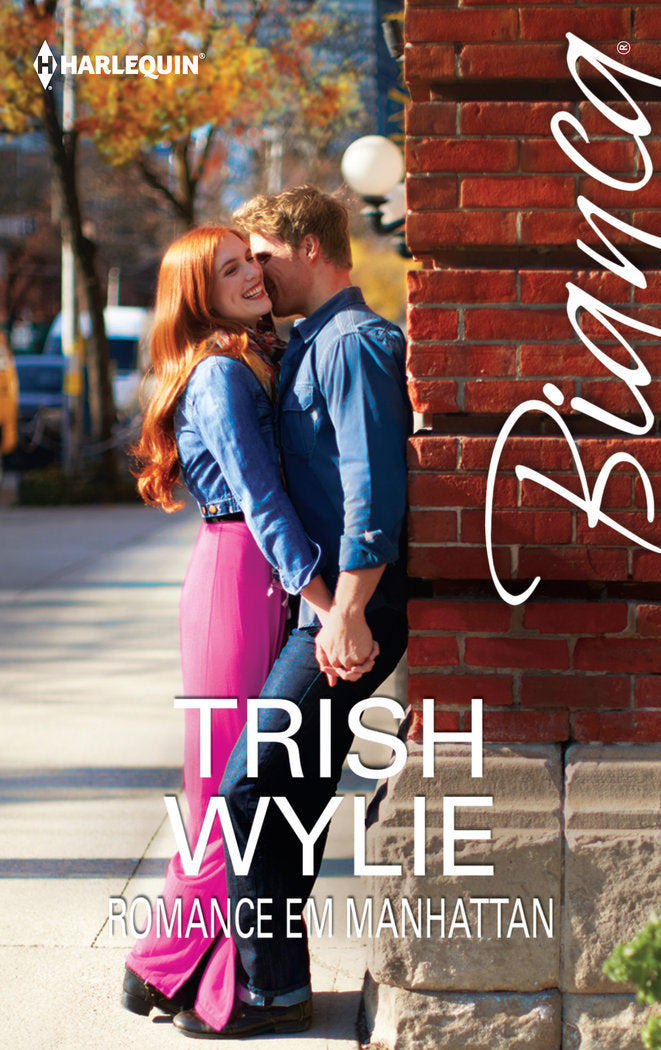 Romance em Manhattan, de WYLIE, TRISH | portada del libro