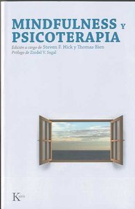Mindfulness y psicoterapia, de Varios autores | portada del libro
