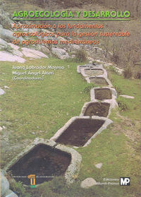 Agroecología y desarrollo sostenible. Indicadores agroecológicos de sustentabilidad para el área med, de Varios autores | por