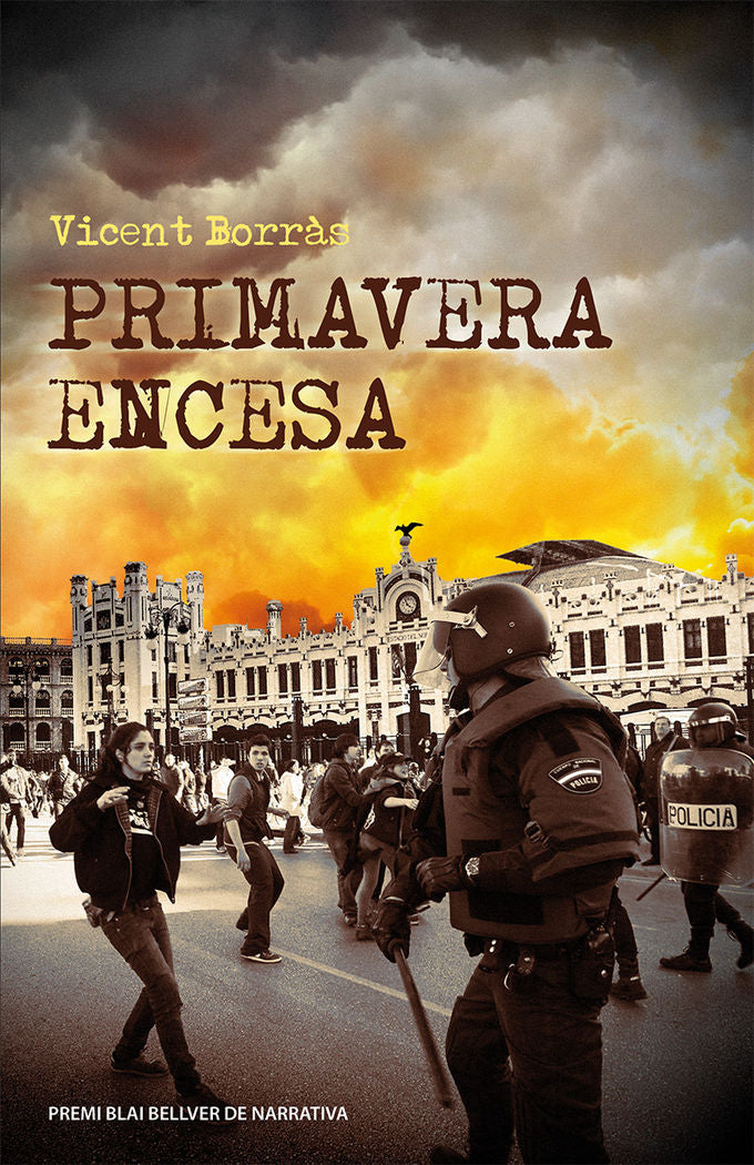 Primavera encesa, de Borràs Castanyer, Vicent | portada del libro