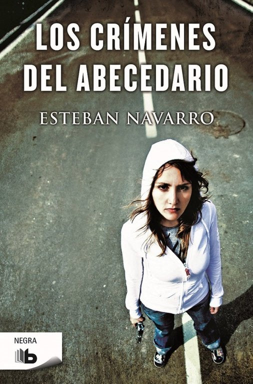Los crímenes del abecedario (Diana Dávila 2), de Navarro, Esteban | portada del libro