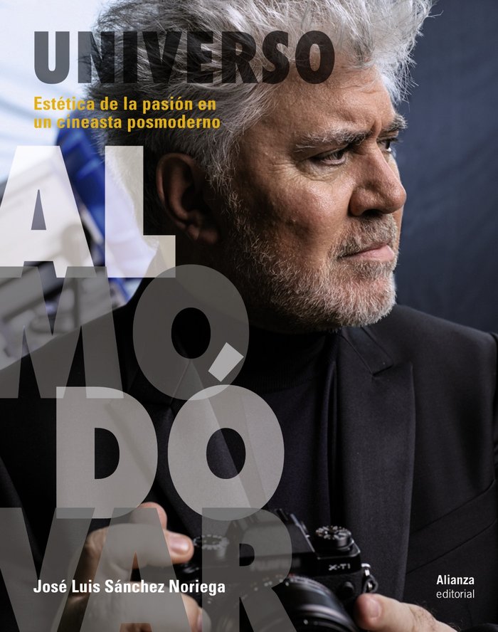 Universo Almodóvar, de Sánchez Noriega, José Luis | portada del libro