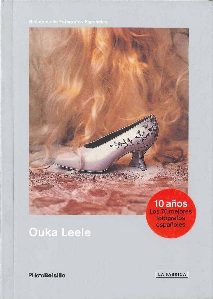 OUKA LEELE, de Leele | portada del libro