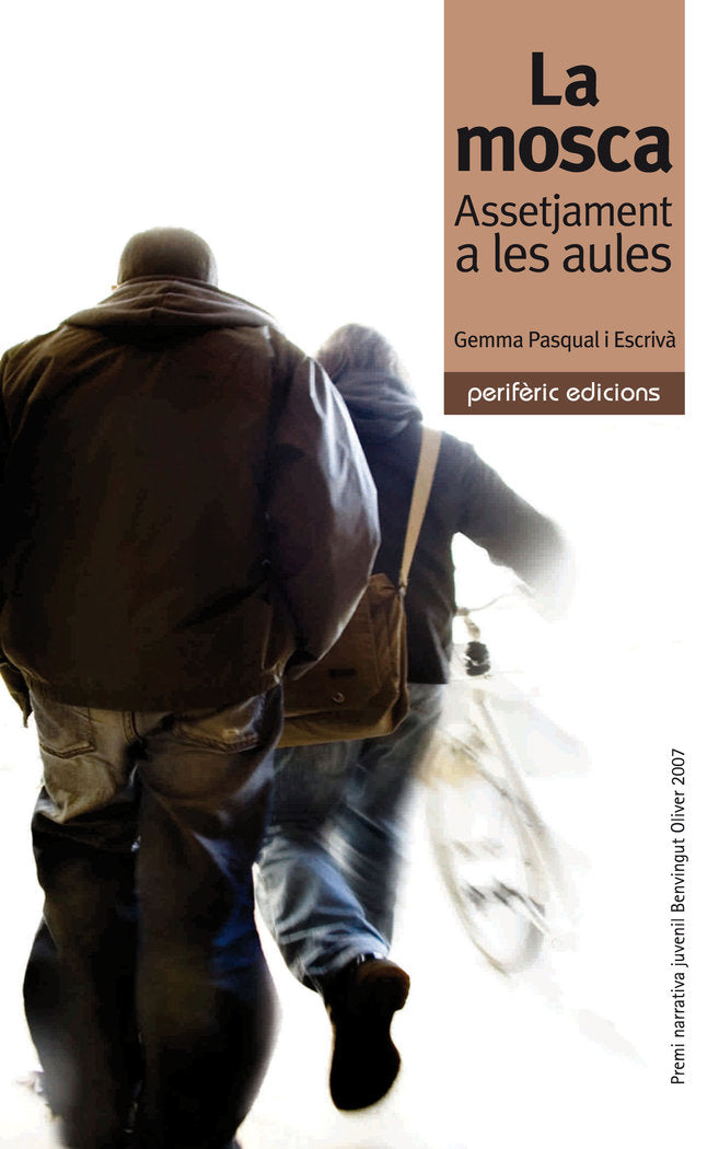 LA MOSCA: ASSETJAMENT A LES AULES, de PASQUAL I ESCRIVA, GEMMA | portada del libro