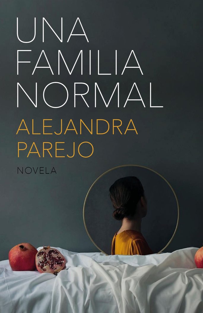 Una familia normal, de Parejo | portada del libro