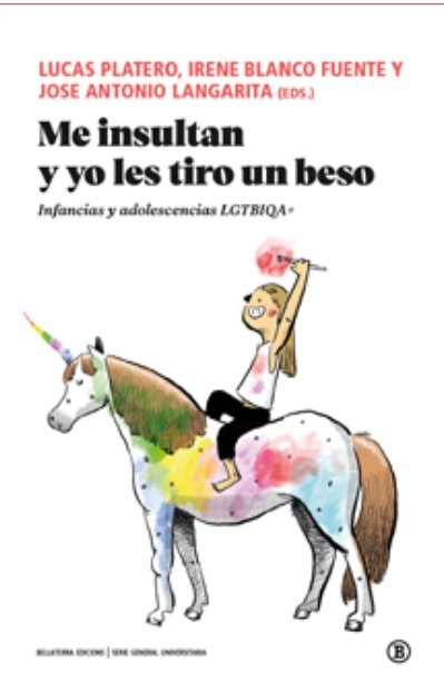 ME INSULTAN Y YO LES TIRO UN BESO, de VVAA | portada del libro